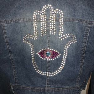 Meet your Posher, Sierra